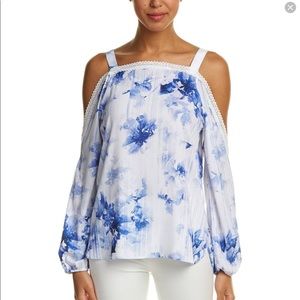 🎉HP Wknd Getaway🎉TAHARI Juliette Cold Shoulder